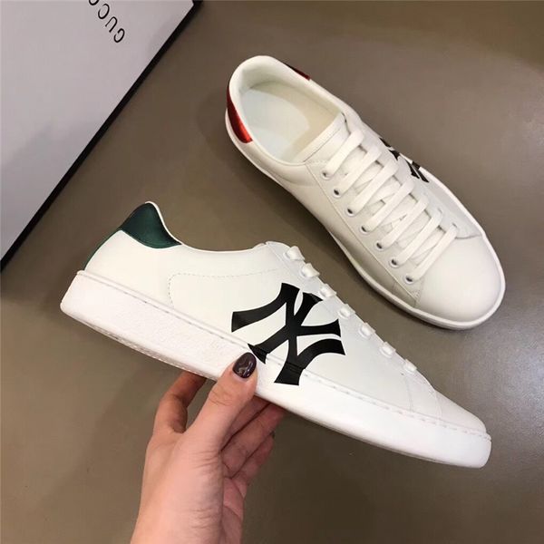 

fashion triple s platform sneakers men women black white red grey beige green yellow vintage mens ourdoor casual dad shoes