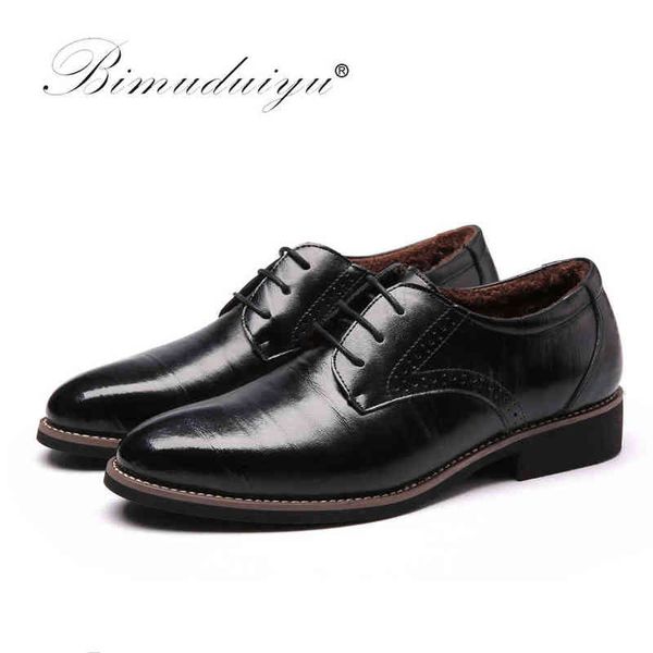 

dress shoes bimuduiyu oxford men brogues lace-up bullock business male formal plus size 38-48 220223, Black