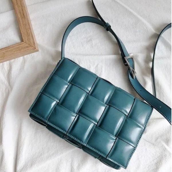 

woven solds messenger bag all-match crossbody new designer hand 2020 bags designers green womens handbags purses bag shoulder bags xhnu