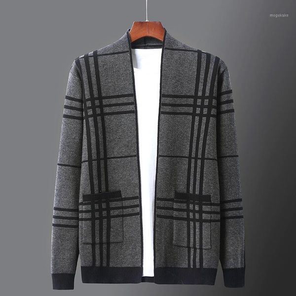 

2020 men v-neck cotton cardigan autumn winter comfortable patchwork pocket spacious clothes knitted casual male sweater pull1, White;black