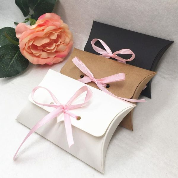 

24pcs/lot kraft paper 12.5*8*2.5cm pillow gift box wedding party favors gift candy boxes with pin bbykoc