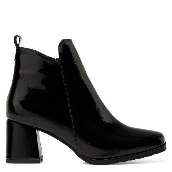 

flo pearl bertilda black woman boots pearl