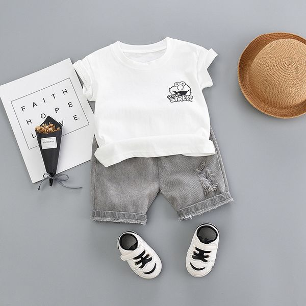 

2020 summer new cartoon t-shirt shorts suit for baby boy clothing set children girls boys clothes for kids outfit denim outfit t200707, White