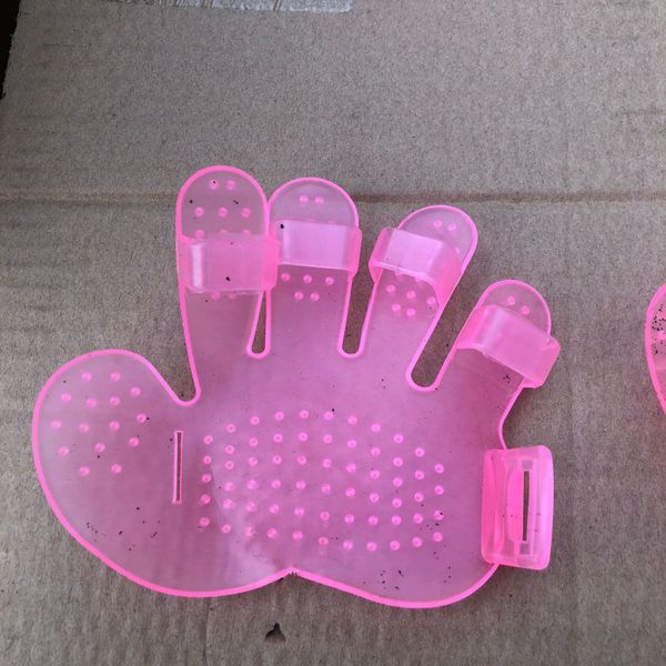 

pets massage brush glove soft rubber adjustable bath clean benificial promote metabolism convenient practical sale