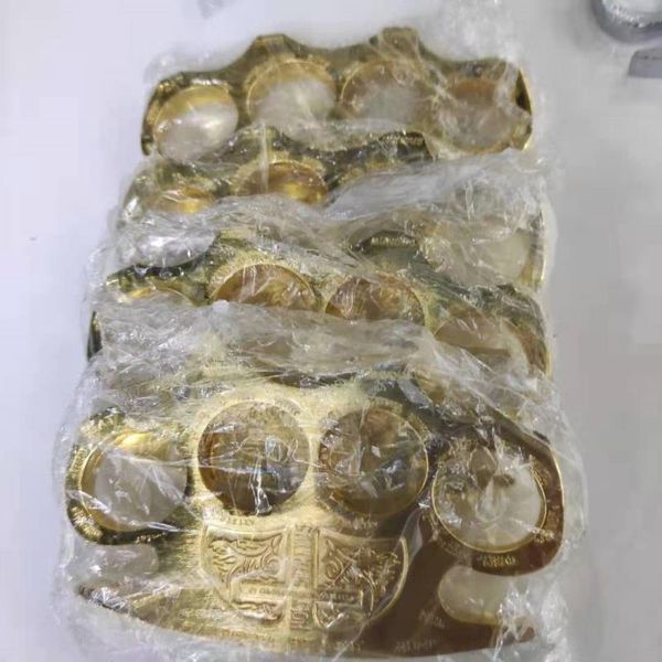 

glass fiber alloy finger tiger four finger self defense weapon iron hand brace aluminum alloy self defense equipment clasp 5036