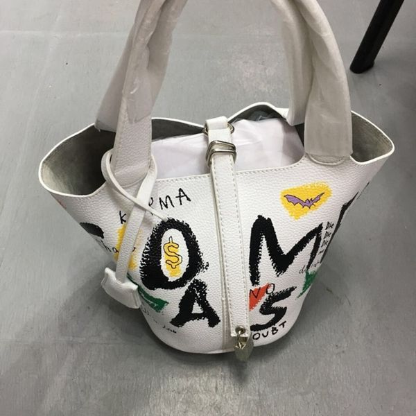 

r3zdl korean korean women's new basket tomato bag new child net red women's the same kind of graffiti 2020ins mother cabbage baske