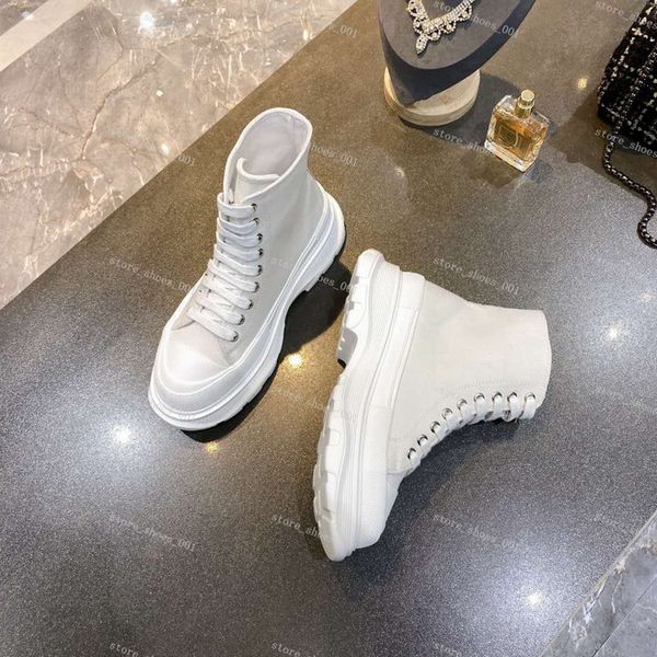 

2020 new men's and women's shoes tread slick lace up luxe design star same style casual shoes unisex, Black