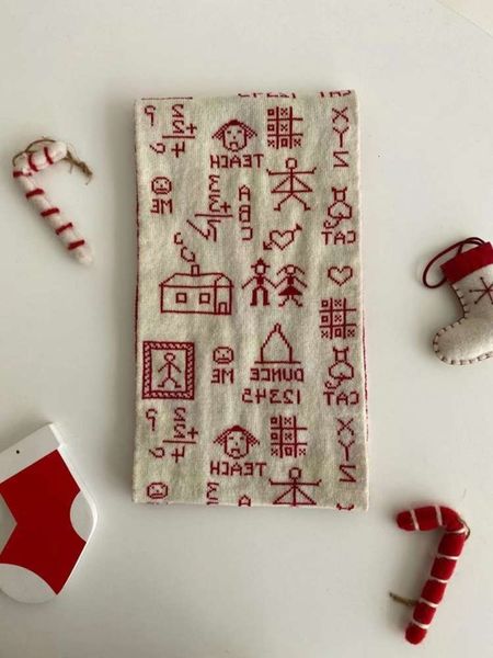 

child ins parent jacquard house christmas children's scarf nhzi, Red;brown