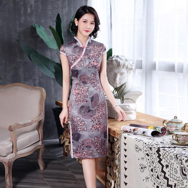

oversize 4xl women satin cheongsam summer slim rayon wedding dress elegant split qipao traditional chinese women vestido1, Red