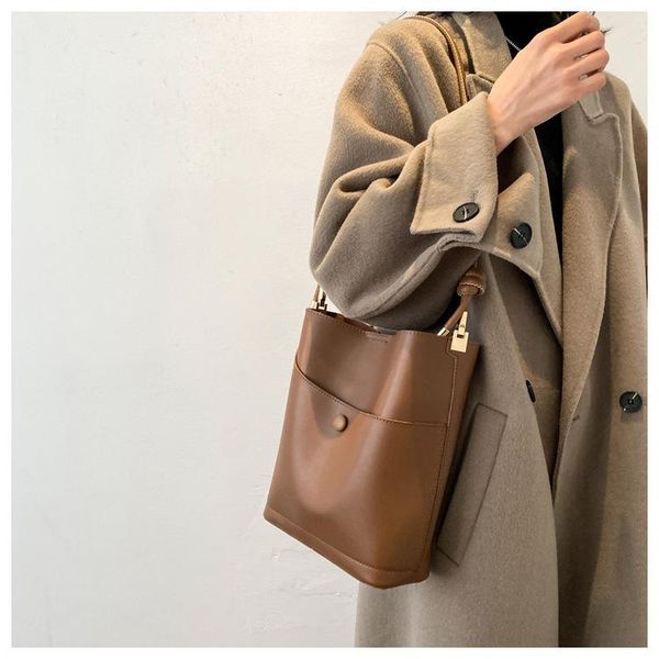 

shoulder bags simple designer bucket bag pu leather crossbody for women 2021 winter small handbags and purses black