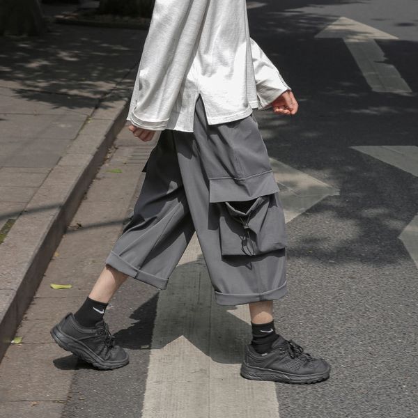 

summer capris men's drape wide leg loose korean fashion brand versatile 7-piece shorts, White;black