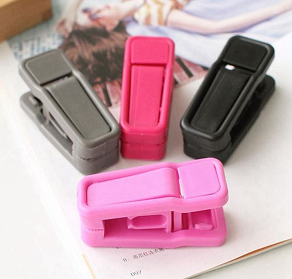 

resuable tie clip universal wet and dry clothes hangers easy to use abs plastic cloth sqcthe dh_seller2010
