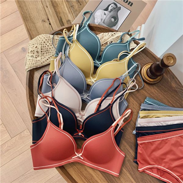 

new simple smooth color contrast ee one piece medium thickness comfortable breathable gathered no steel ring three row button bra suit, Red;black