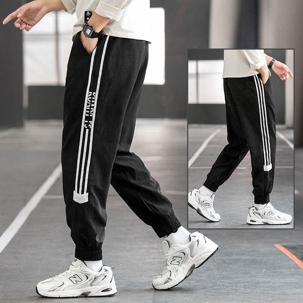 

loose stitching sports casual pants for men, Black
