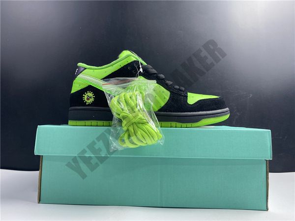 

2020 og low stay home sb dunk green black luminous skateboard shoes men women fashion comfortable trainer sneakers bq6817-600