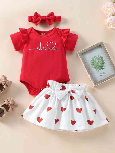 

baby heart print ruffle bodysuit & bow skirt & headband she, White
