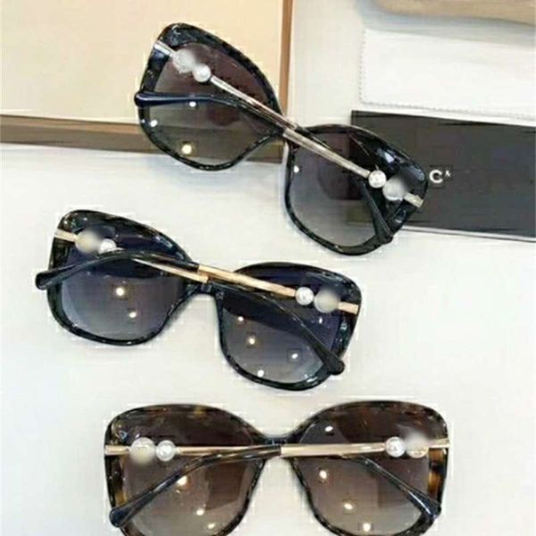 

star's same sunglasses ch5339 irregular frame plate, White;black