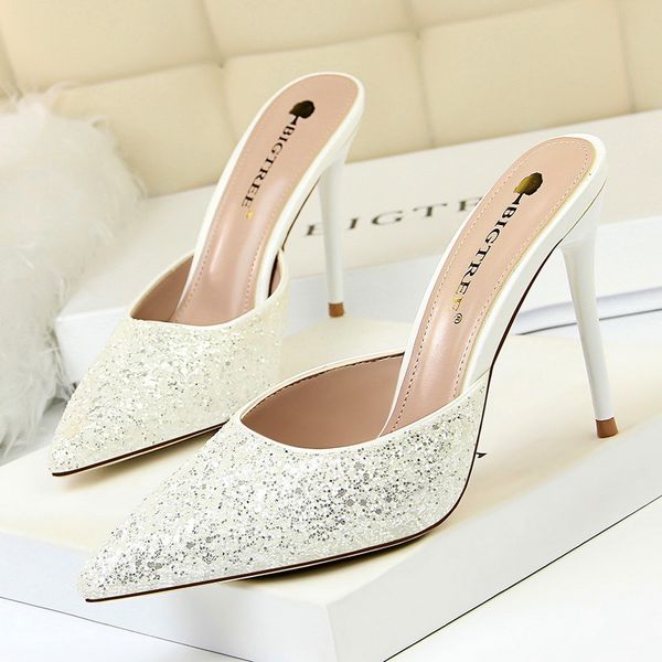 

2021 new european and american-style simple-fashion metal heels flat-mouth pointed sequins women's slippers vg1y, Black