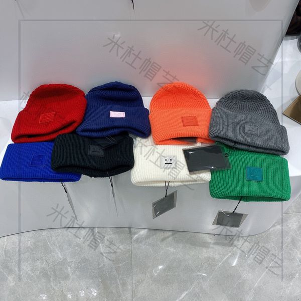 

the new autumn and winter smiley expression knitted hats for men and women in europe and america, Blue;gray