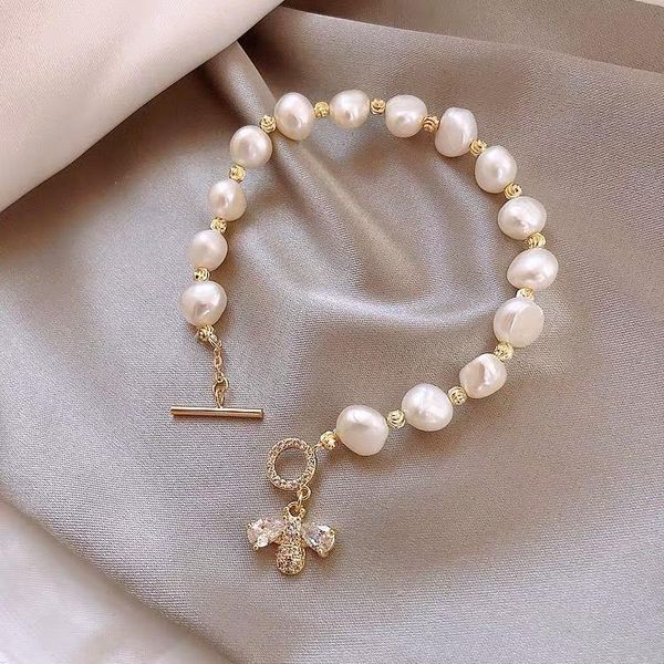 

Natural freshwater pearl micro inlaid zircon bee Bracelet advanced luxury bracelet fashion simple for women, Black