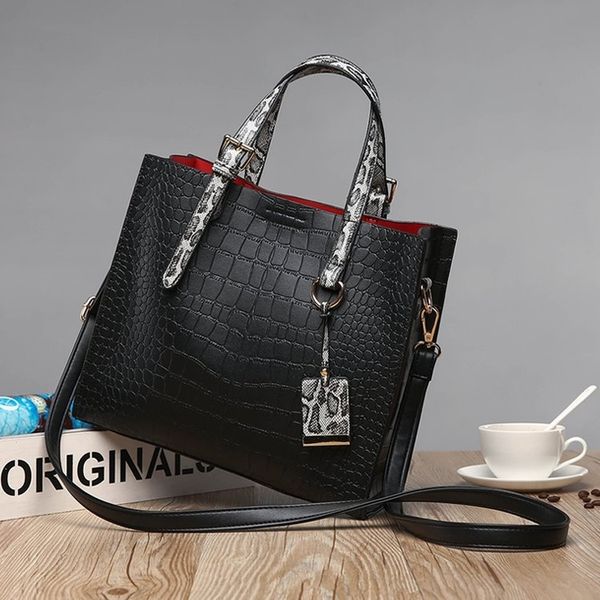 

fczz designer handbag women bags luxury bag clutch small ladys crossbody shoulder bag mini trendy leather hand purse female bolsa c1020
