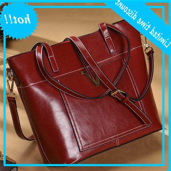 

autumn and winter 2020 new leather women's leisure tote large capacity versatile portable messenger single shoulder bag