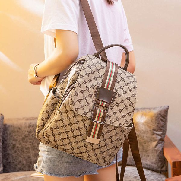 

luxurys designers sense bag 2021 new fashion versatile women's backpack travel leisure large capacity
