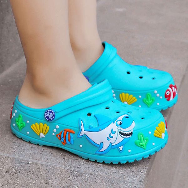 

and children's men's women's beach non slip slippers baby sandals 2020 summer new cartoon hole sho, Black;red