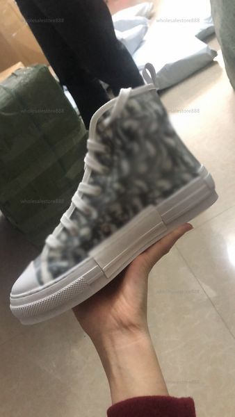 

2021 name marca christian man casual shoes flat west fashion wrinkled leather lace-up high male trainer lusso shoes 35-45, Black