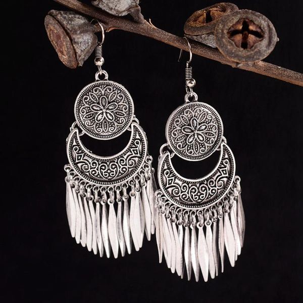 

2020 ethnic alloy tassel earrings round moon earrings female carved bohemia orecchini etnici hqe334, Silver