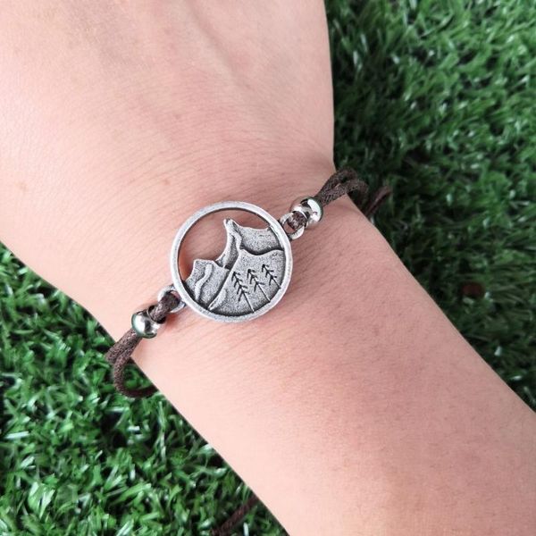 

1pcs climbing mountain pine tree bracelet adjustable hiking, adventure, Black