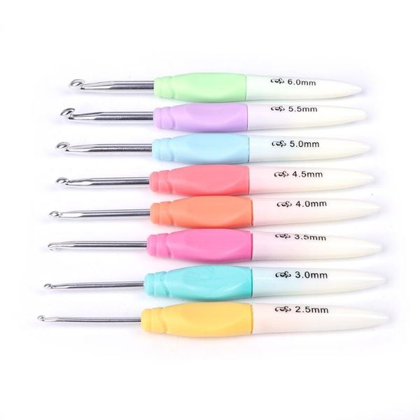 

8pcs soft plastic handle aluminum crochet hooks knitting needles kit multicolor nov7, Black