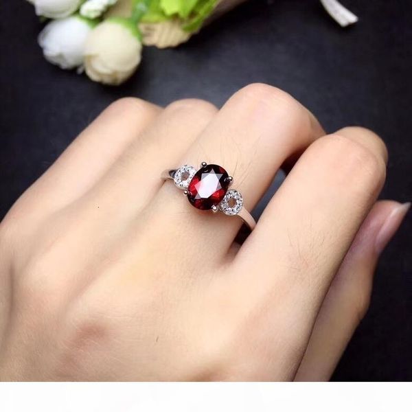 

2020 simple and exquisite, natural garnet ring, 925 silver, women's exclusive gem, look for natural gem shop sh190930, Slivery;golden