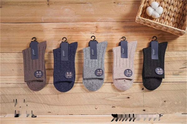 

7-15 дней осень теплая среда sockswinter новых кашемир шерсти мужские носки средней трубки и носки для мужчин профилактики warmthodor и вент, Black