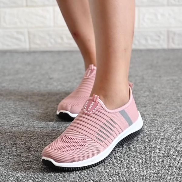 

women flat shoes knit woman casual slip on vulcanized shoes female mesh soft breathable women's footwear for ladies sneaker q1110, Black;white