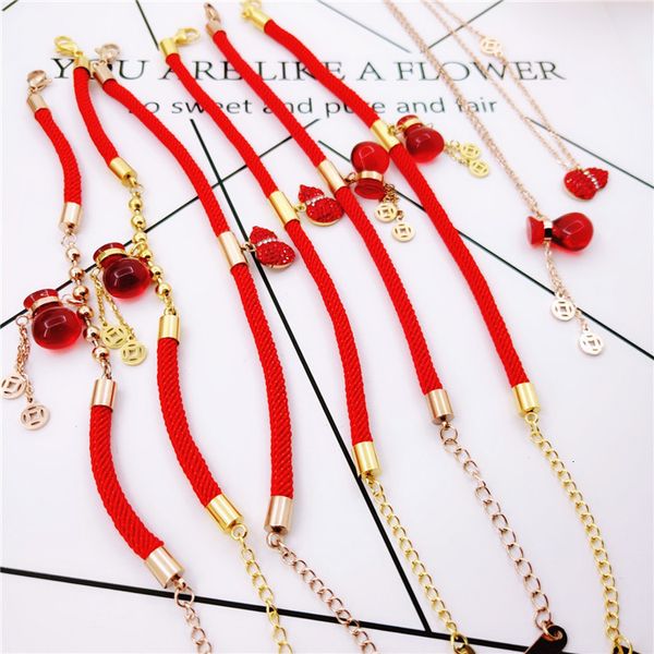 

gourd japan and south korea benmingnian rose golden transfer stainless titanium steel red rope bracelet, Silver