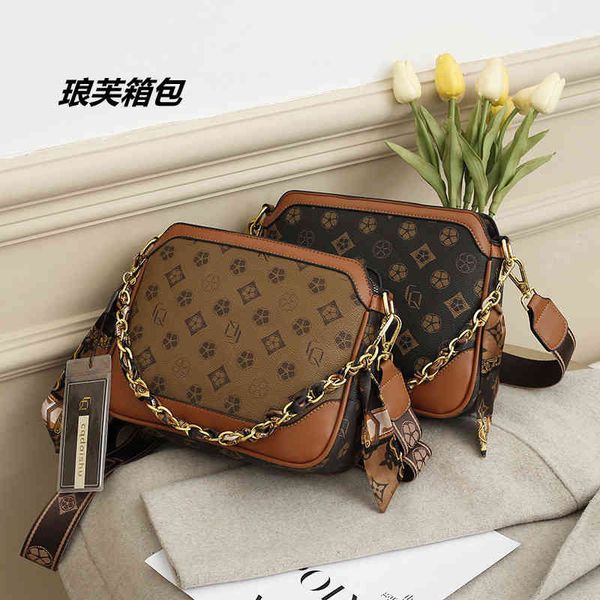 

2022 factory wholesale fashion same women's silk scarf messenger bag