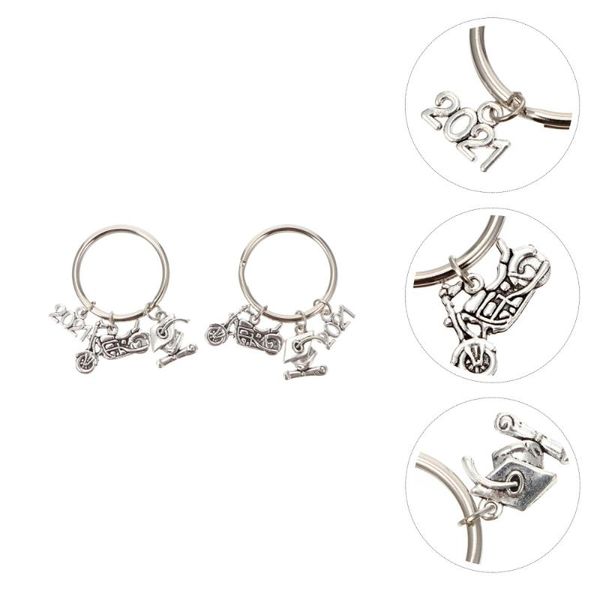 

2pcs graduation keyring purse bag pendant decoration keychain hanging ornament