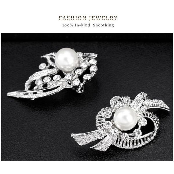 

30% off silver tone small gold brooches clear rhinestone flower pin pearl wholesales jewelry wedding bridal accessorie wmtoup hat7890, Gray