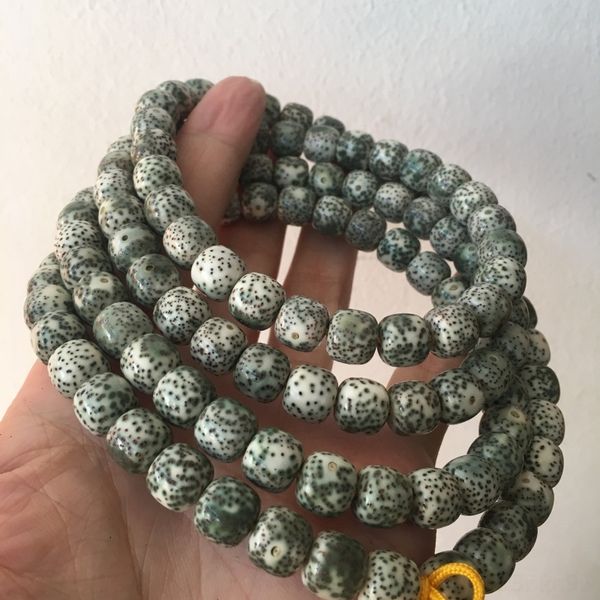 

65nox natural throwing of natural fine moon bodhi stone materialgreen hp moonbodhi bucket beads108 star jade buddha dripping jade buddha ski, Golden;silver