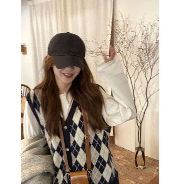 

british style color matching diamond plaid sweater et winter korean v-neck sleevels vt knitted for women, Black;white