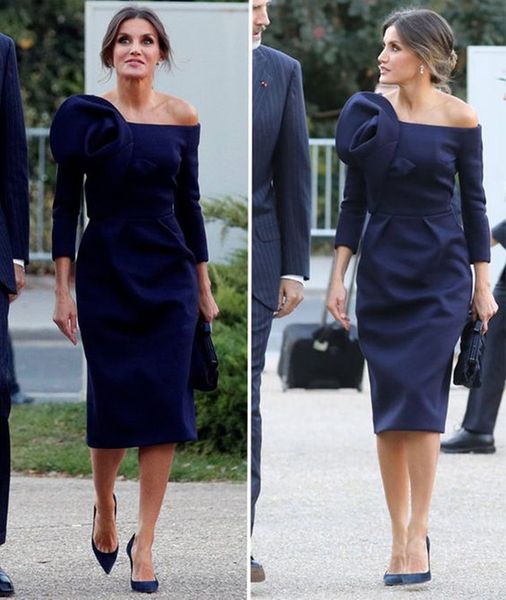 Abiti eleganti per la madre della sposa corti blu navy Guaina lunghezza tè Collo a barchetta Abiti da sera formali per madre Grazioso abito da ospite di nozze