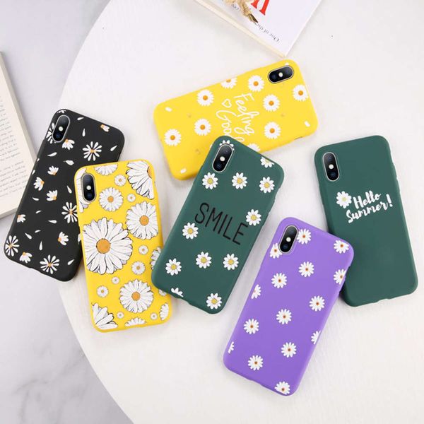 

qaown case is suitable for vip 6, 7, 8 plus, 5s, se, margaritas, soft, silica gel and floral, and for vip x, xs, xr, xs and maxlk