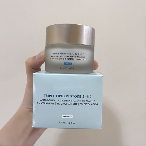 

face cream triple lipid restore 2:4:2. replenishment treatment brand new sealed fresh with box 1.6oz 48ml, White