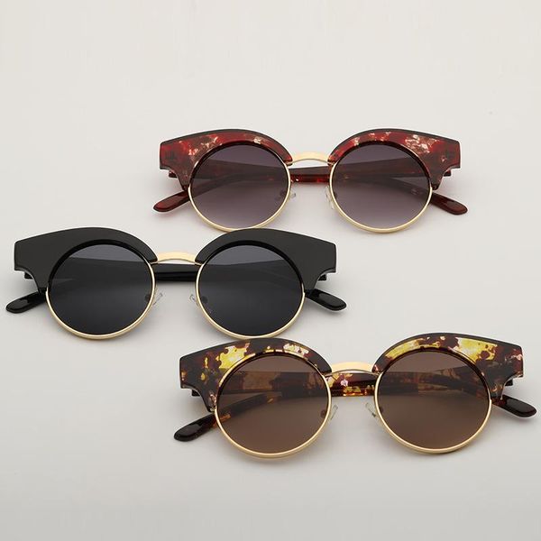 

sunglasses fashion dazzling color women's retro eyebrow round frame, White;black