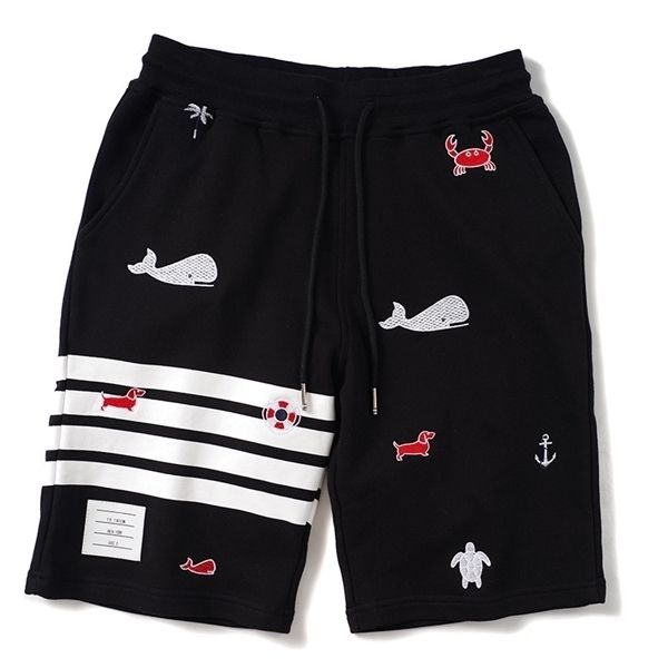 

new 2020 luxury novelty men comfortable embroidery shark turtle crab classic striped skateboard street cotton casual shorts n260 1027, White;black
