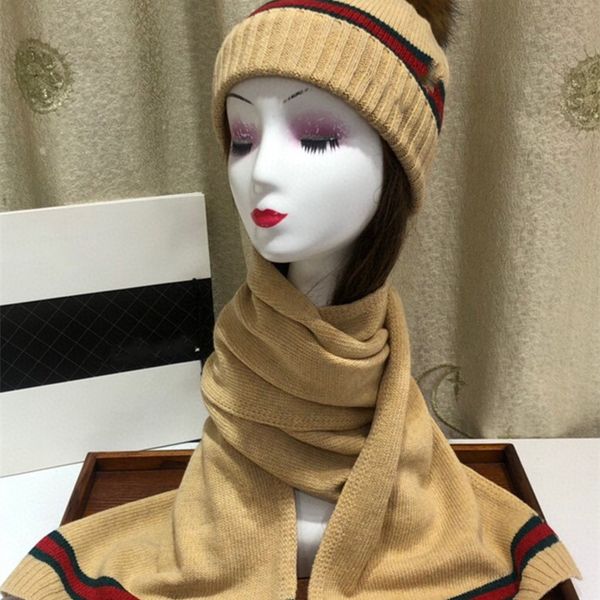 

2020 new scarf, hat and gloves set of three leisure joker warm and fashionable unisex, couple, multi-color optional, Blue;gray