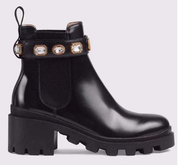 Tasarımcı Bayanlar kısa botlar% 100 sığır derisi Klasik Lüks Arı kadın ayakkabı Deri Yüksek botları Moda Diamonds Martin botları boyutu US4-10 topuklu