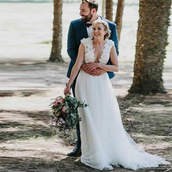 

white tulle bohemian beach illusion wedding dress lace appliques robe de soirée de mariage with 3d flowers a-line wedding gowns bride dress