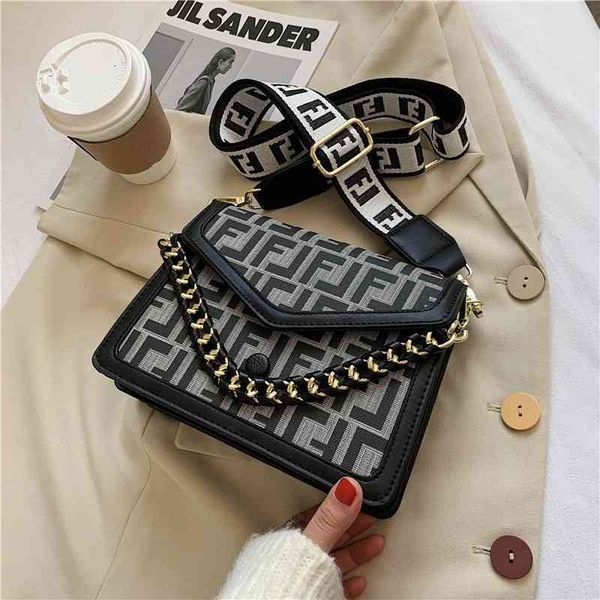 

designer sale new style printed small square bag in spring 30